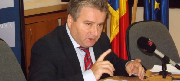 Contractul cu firma CIAC a adus Universităţii din Oradea acuze de fals intelectual şi instigare la fals