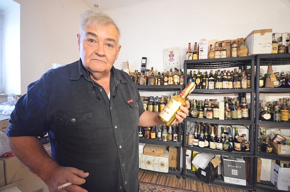 Poveste despre felul în care îți bea îngerul din vin